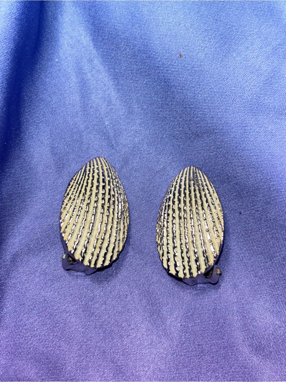 Vintage 1960s Gold Tone Earrings, seashell inspired statement clip ons